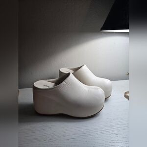 Jeffrey Campbell White Platform Clogs